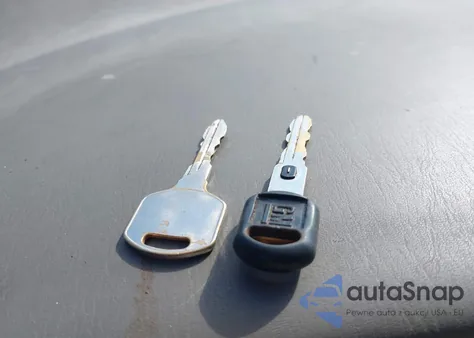 2002 Buick Century Custom из США, поврежденный, VIN 2G4WS52J421225712